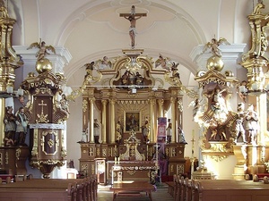 Wnętrze kościoła  NMP Różańcowej