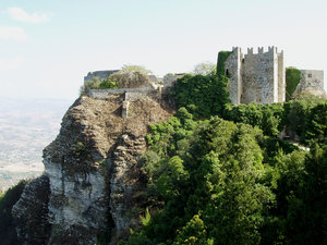 spojrzenie na Castello z drugiej strony