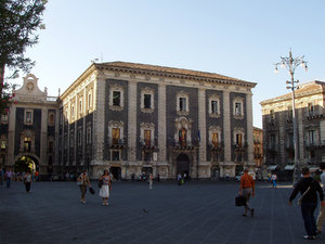 palazzo dei Clerici i Piazza Duomo