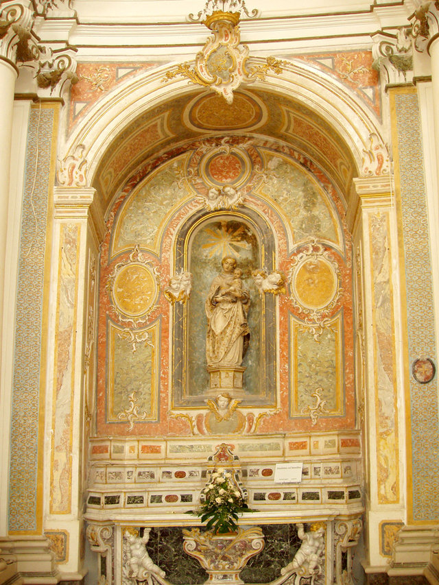 ołtarz w Sant'Agata
