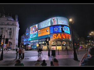 Piccadilly Circus