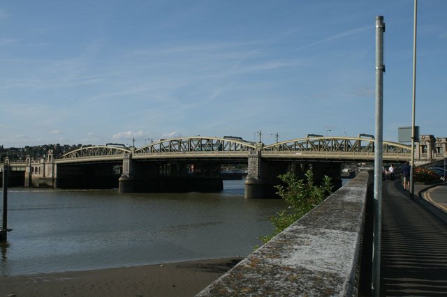 most na rzece Medway