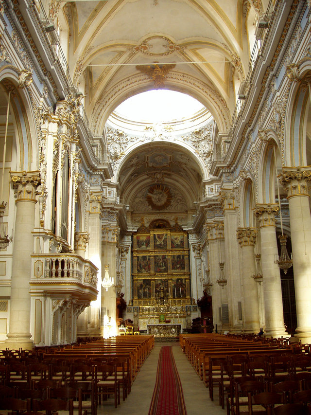 San Giorgio - wnętrze