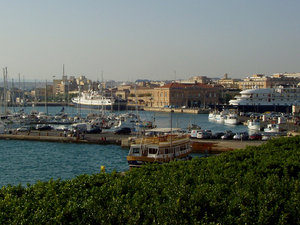 port w Syrakuzach
