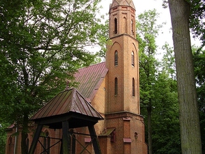Kościół i dzwonnica