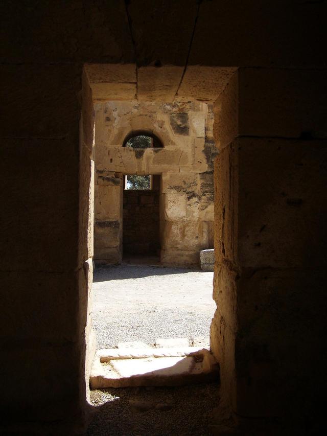 Gortyna- wnętrze bazyliki