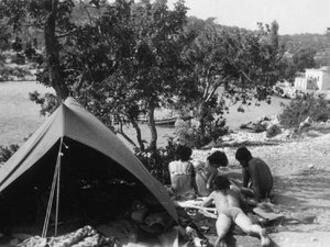nasz namiot i my gdzieś na tureckim wybrzeżu