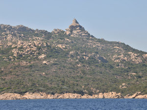 Dsc 5962 Statkiem po zatoce Bonifacio - w oddali Trinite