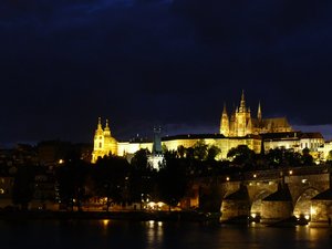 Praga Nocą