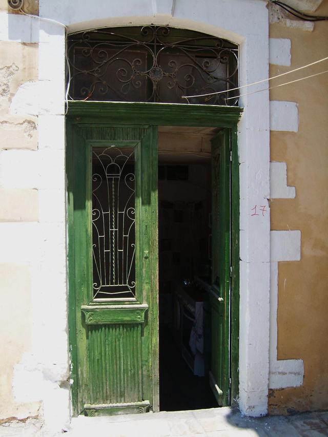Chania - drzwi zielone