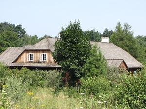 Skansen Wsi Kieleckiej w Tokarni - dwór