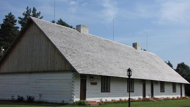 Skansen Wsi Kieleckiej w Tokarni - ośmioraki