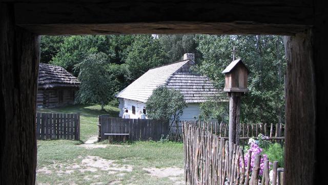 Skansen Wsi Kieleckiej w Tokarni