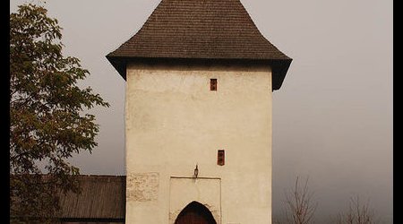 wieża w Piatniczanach