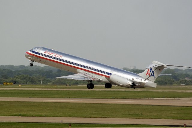 McDonnell-Douglas MD-82 