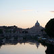 Widok na Watykan z mostu na Tybrze