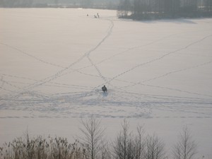 Jezioro zimą