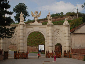 cytadela w Alba Iulia - brama I