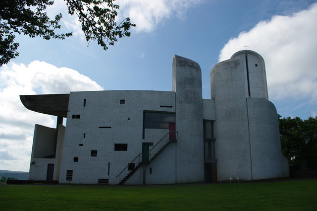 Le Corbusier – Kaplica Notre-Dame du Haut w Ronchamp