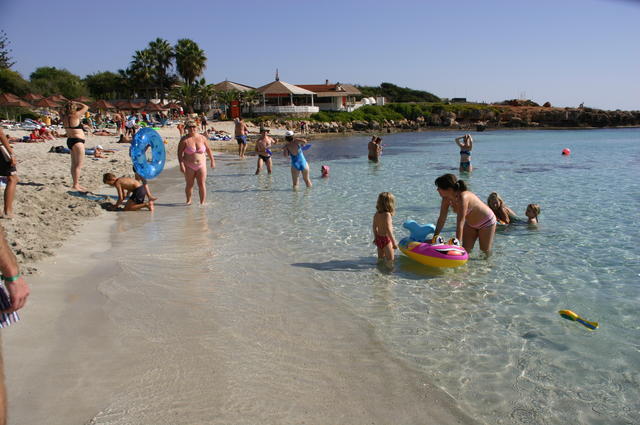CYPR-AYIA NAPA-PIĘKNA PLAŻA