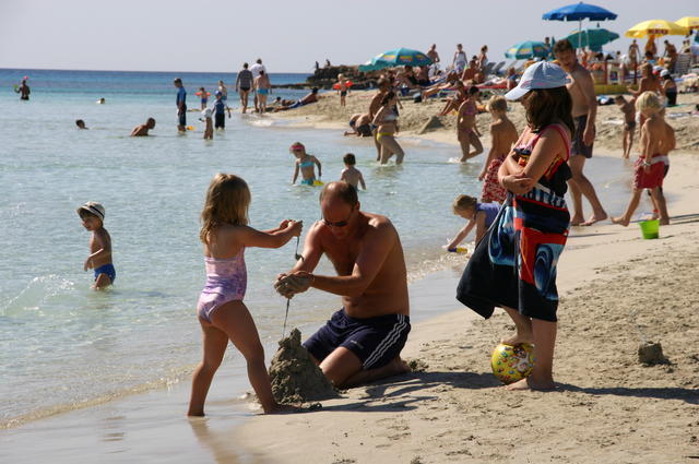 CYPR-AYIA NAPA-PIĘKNA PLAŻA