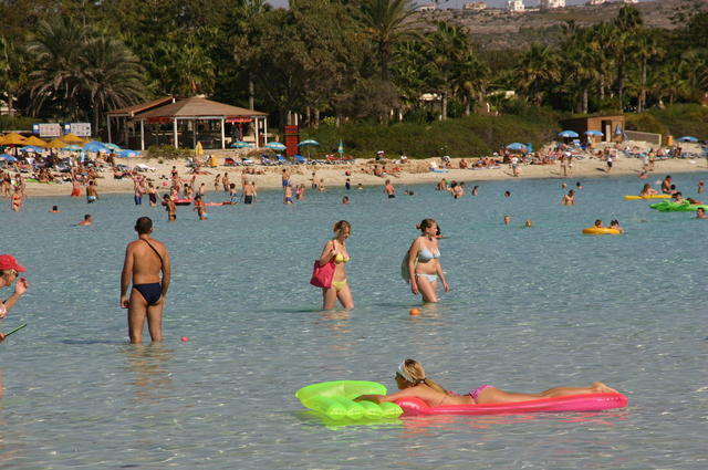 CYPR-AYIA NAPA-PIĘKNA PLAŻA