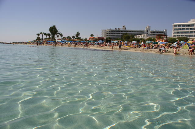 CYPR-AYIA NAPA-PIĘKNA PLAŻA