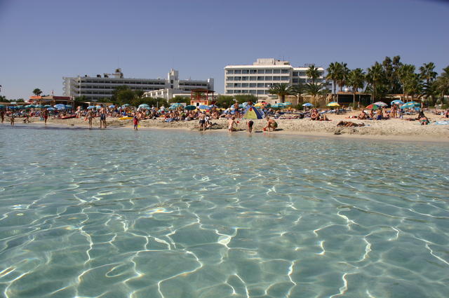 CYPR-AYIA NAPA-PIĘKNA PLAŻA