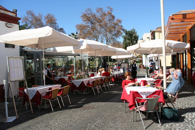 MADERA,FUNCHAL-FESTIWAL KWIATÓW