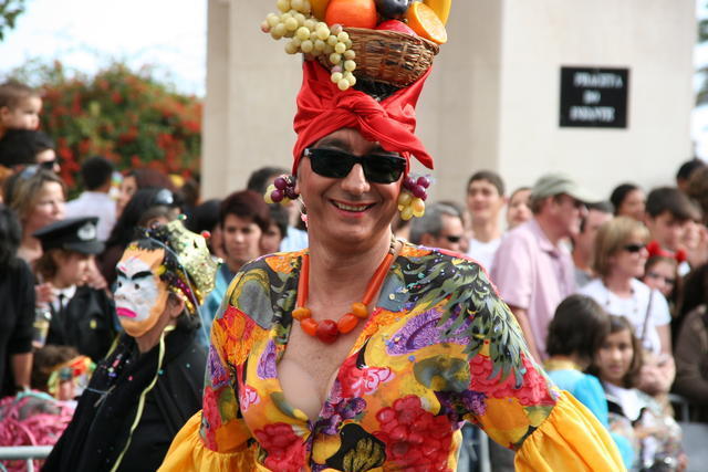 MADERA,FUNCHAL-FESTIWAL KWIATÓW