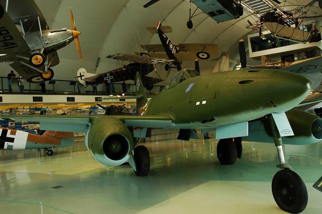 Messerschmitt Me 262A-2a Schwalbe 