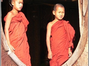 Myanmar 0900