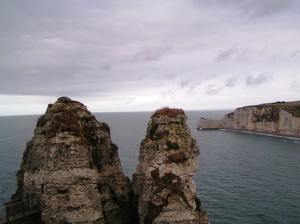 Etretat - Alabastrowe wybrzeże