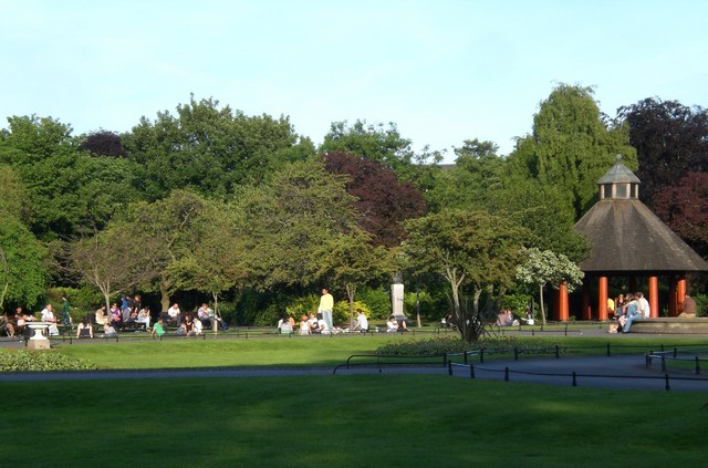 zieleń  parku St. Stephen' Green