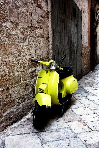 Vespa, Puglia