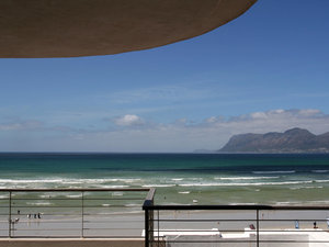 8  Cape Town, RPA,  plaza Muizenberg, Cape of Good Hope w tle