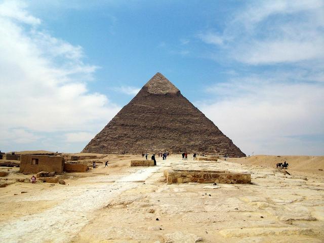 Klasyka, Giza, Egipt