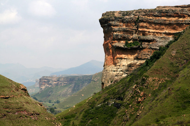 17 drakensberg  rpa  golden gate np