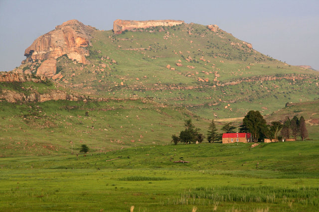 20  drakensberg  rpa  golden gate np