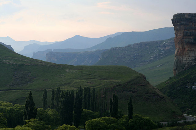 21 drakensberg  rpa  golden gate np