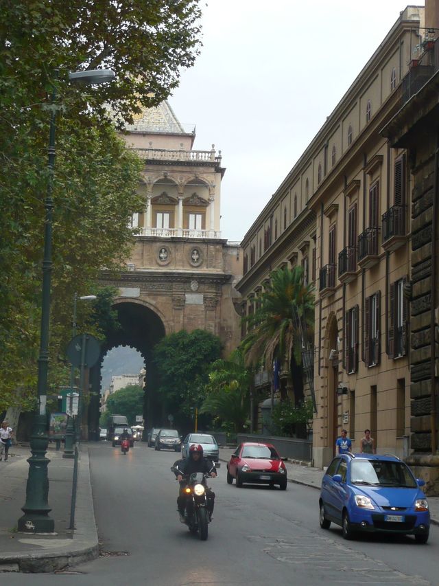 Palermo - Corso Vittorio Emanuele 1
