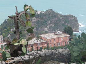 Taormina - panorama 3, widok od strony teatru greckiego