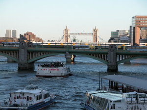 City cruises (London)