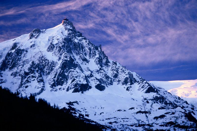 3  chamonix  francja  aguile du midi o wschodzie slonca