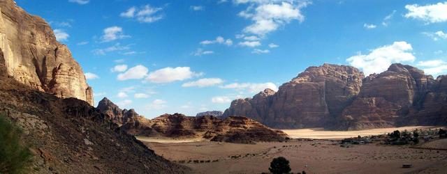 Pustynia Wadi Rum, Jordania