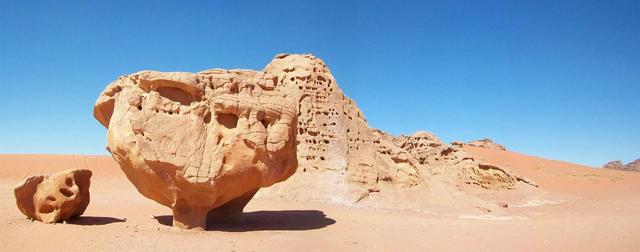 Miał być słoń, pustynia Wadi Rum, Jordania