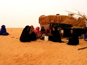 Obóz Tuaregów na Saharze