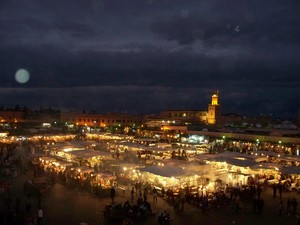 Marrakech nocą...