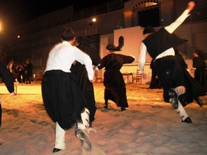 "Zorba" na plaży (3)