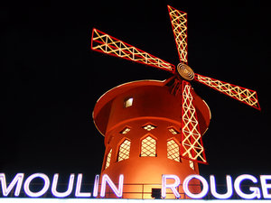 Paryż, Moulin Rouge